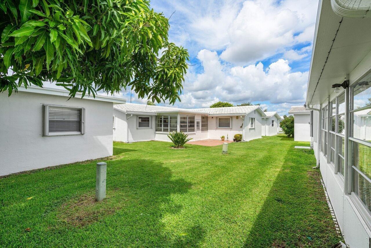 517 SW 18th Street, Boynton Beach, FL 33426 Photo