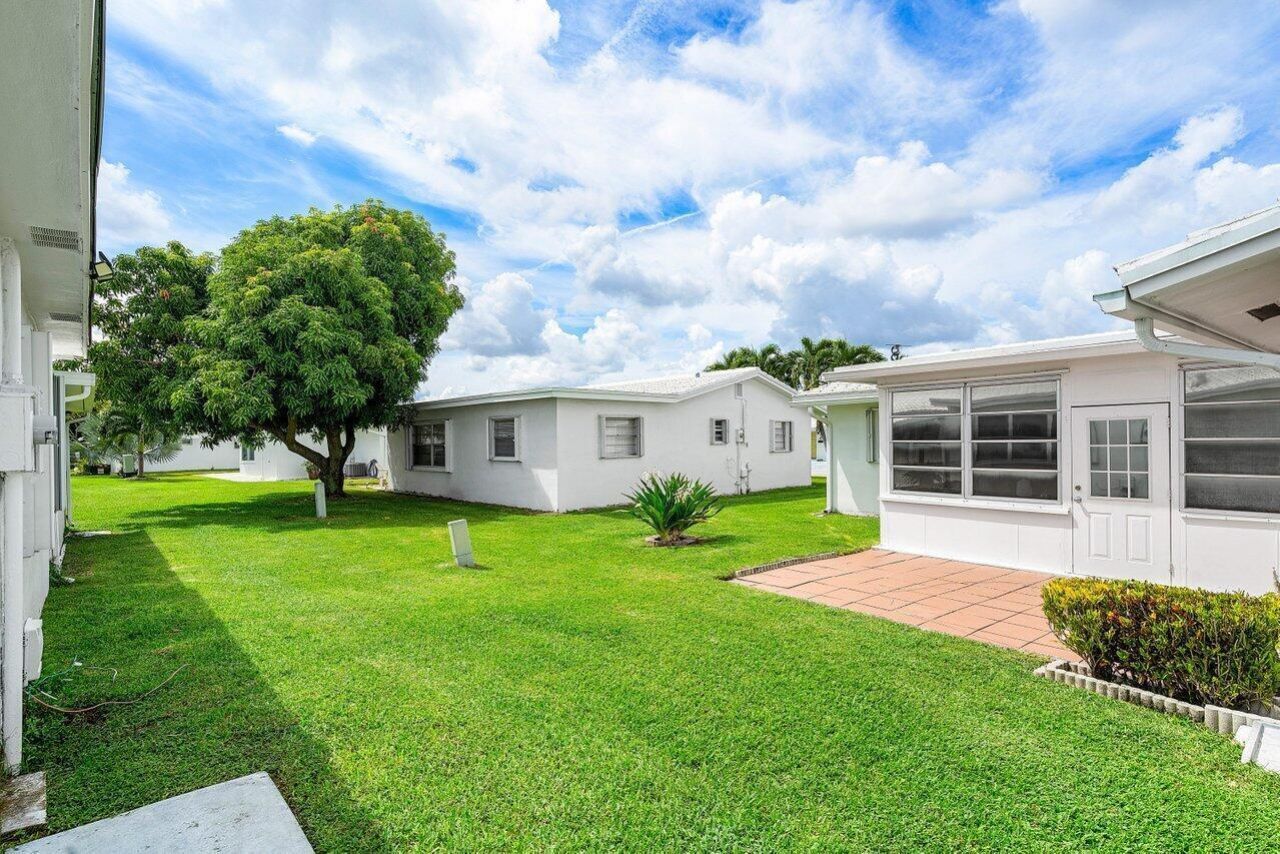 517 SW 18th Street, Boynton Beach, FL 33426 Photo