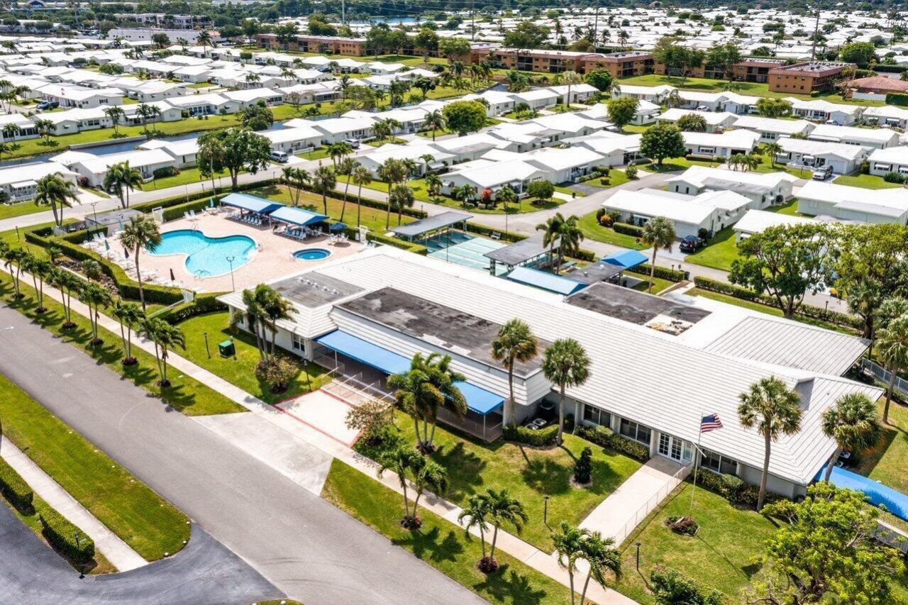 517 SW 18th Street, Boynton Beach, FL 33426 Photo