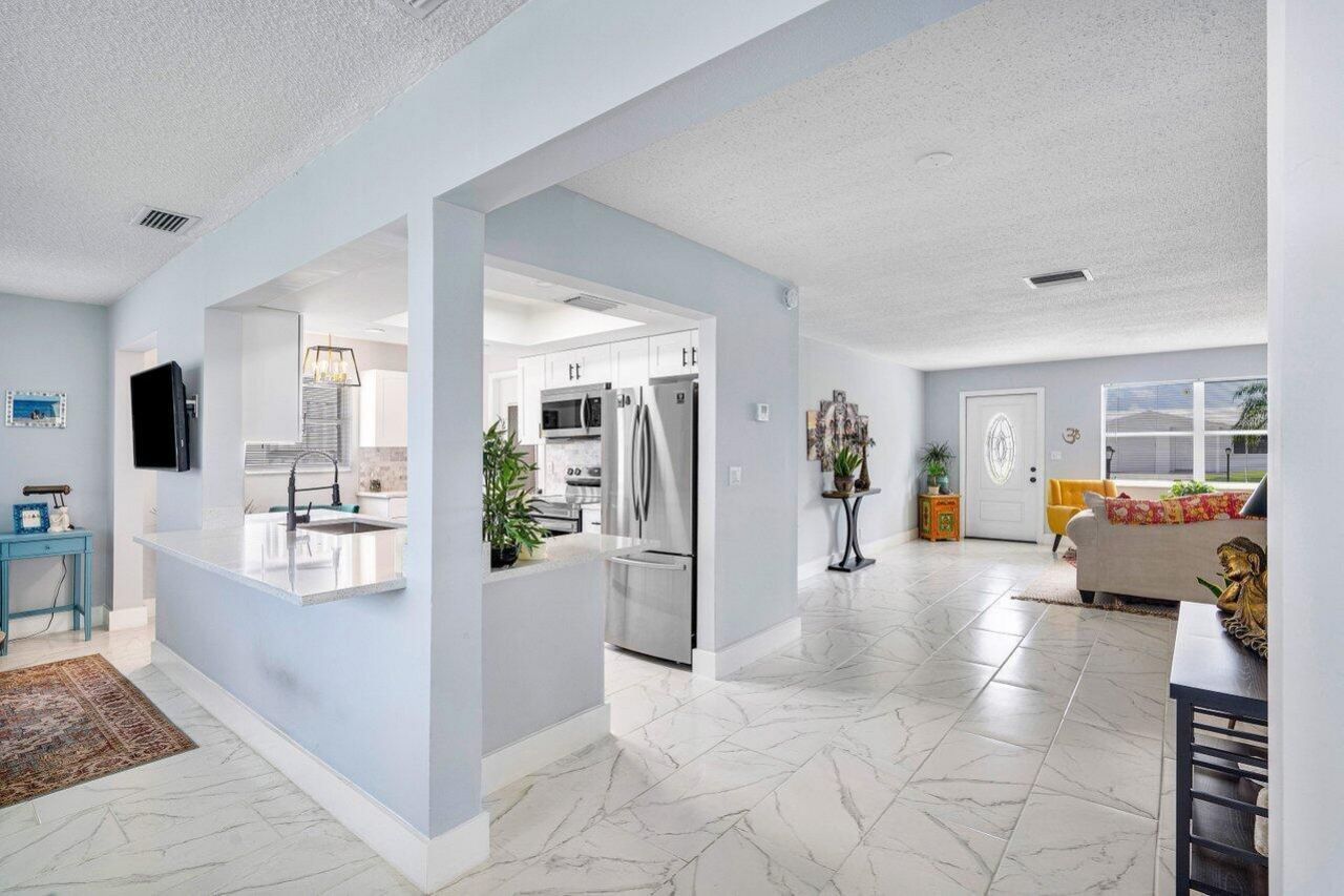 517 SW 18th Street, Boynton Beach, FL 33426 Photo