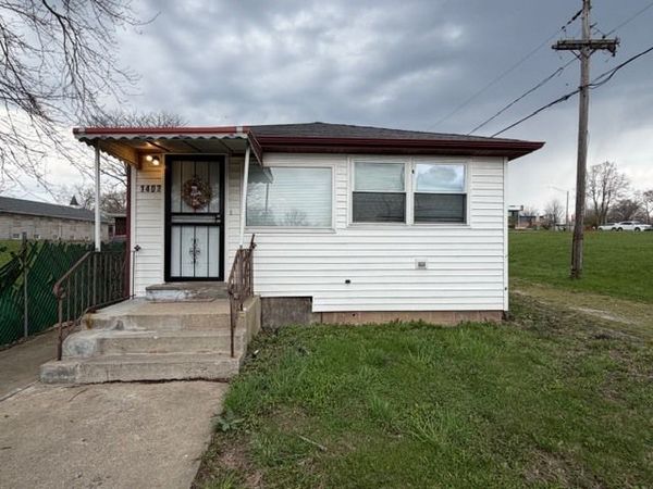 1402 Berkeley Avenue , Ford Heights, IL 60411