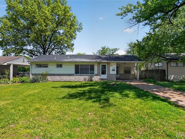 10112 Jett Drive , St Louis, MO 63136