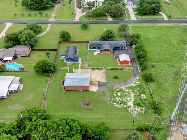 26 Rancho Drive N, Fort Worth, TX 76244