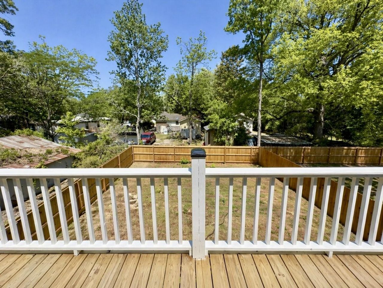 1922 Clifton Street Photo 29