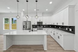 1922 Clifton Street photo 4