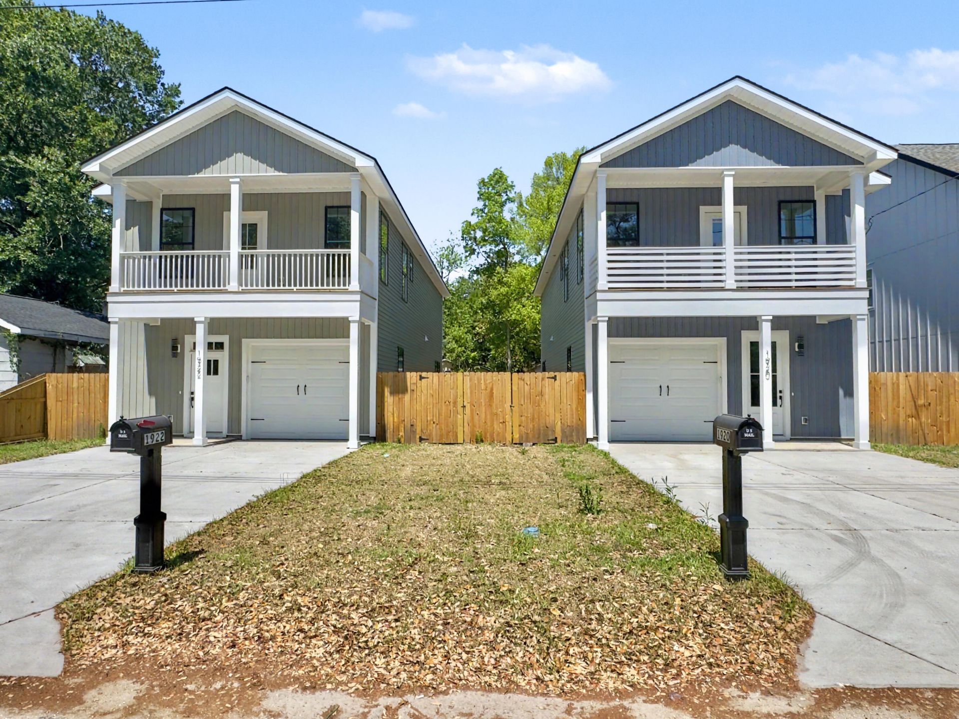 1922 Clifton Street Photo 31