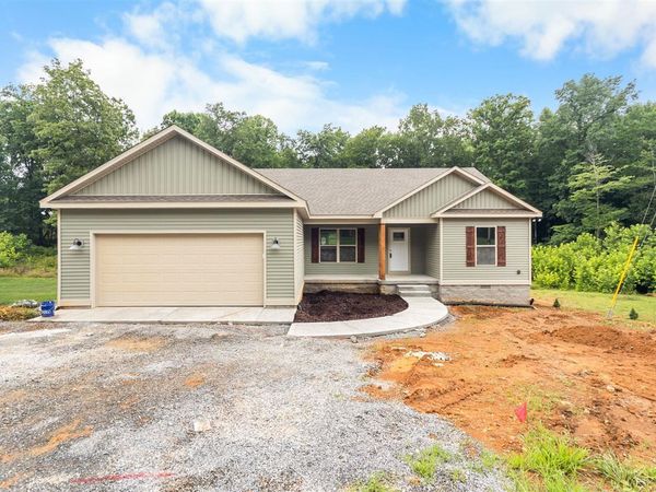 62 Vance Drive, Scottsville, KY 42164