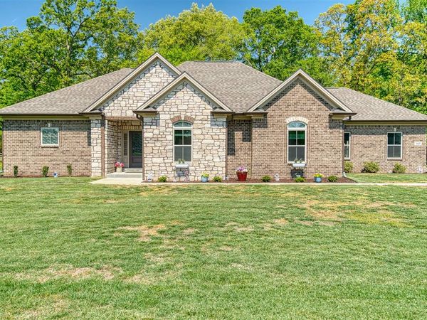 107 Oaktree Lane , Franklin, KY 42134