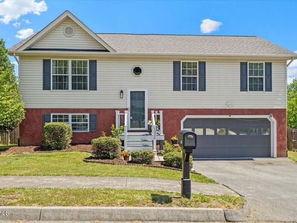 1326 Meadow Creek Lane, Jonesborough, TN 37659