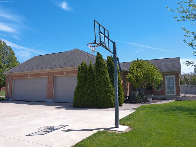 115 Gilberg Street, New Bremen, OH 45869 Photo 3