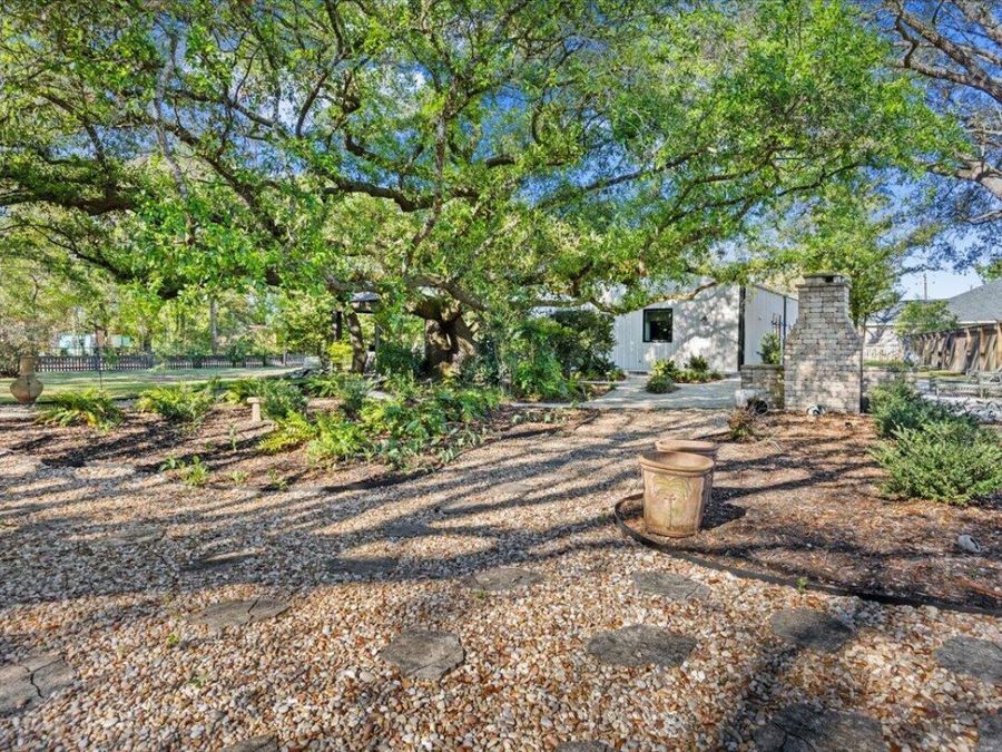 Property Image 64