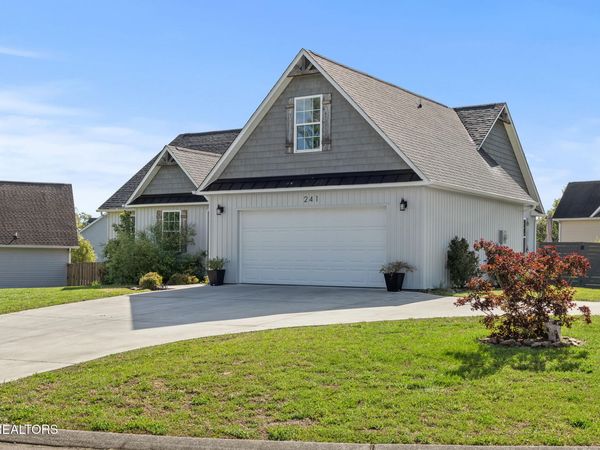 241 Wind Chase Drive, Madisonville, TN 37354