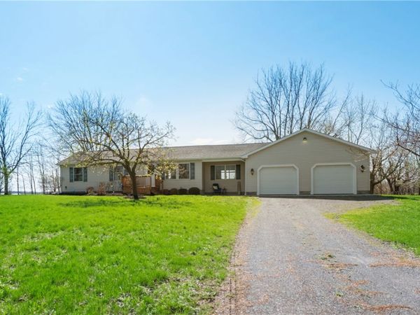 14472 Puzzey Road, Albion, NY 14411