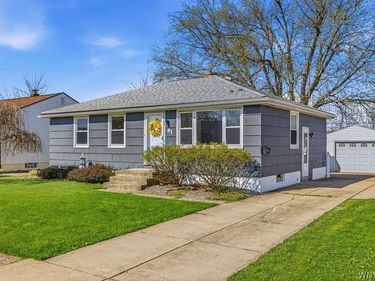 81 Saint Jude Drive , Buffalo, NY 14218