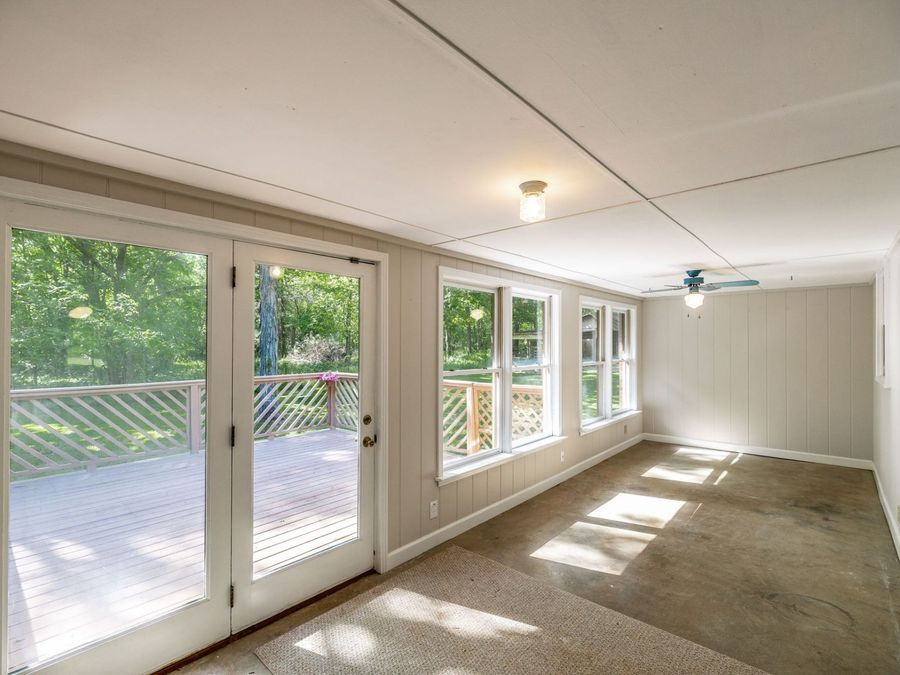 Property Image 100