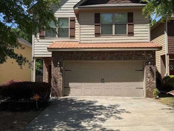 313 Clover Brook Drive, Locust Grove, GA 30248