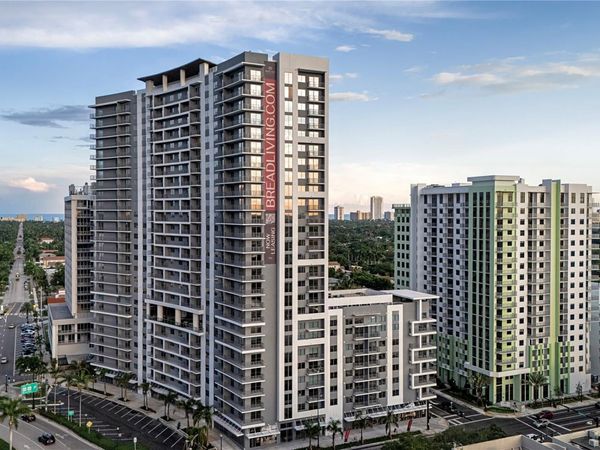 1770 S Young Circle, Unit 1608, Hollywood, FL 33020