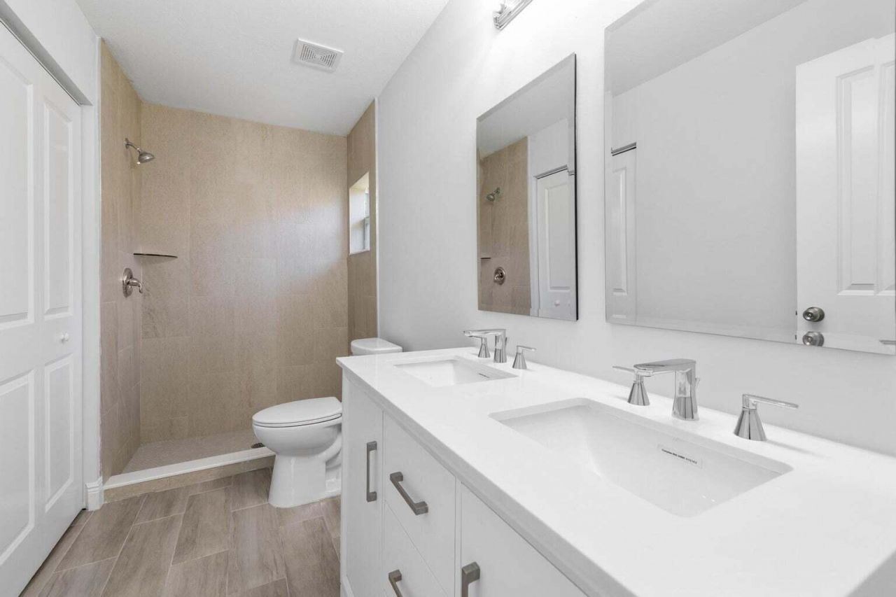 1132 11th Street, West Palm Beach, FL 33401 Photo