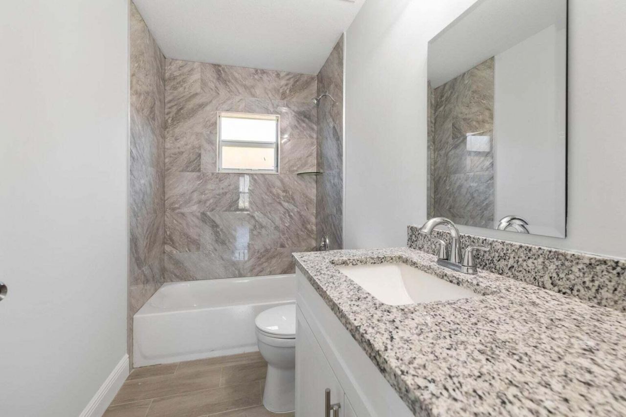 1132 11th Street, West Palm Beach, FL 33401 Photo