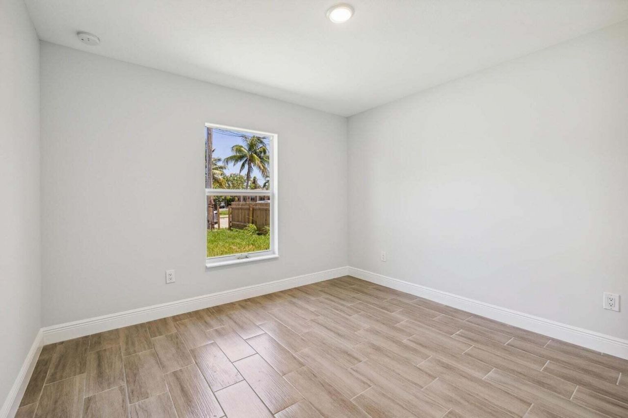 1132 11th Street, West Palm Beach, FL 33401 Photo