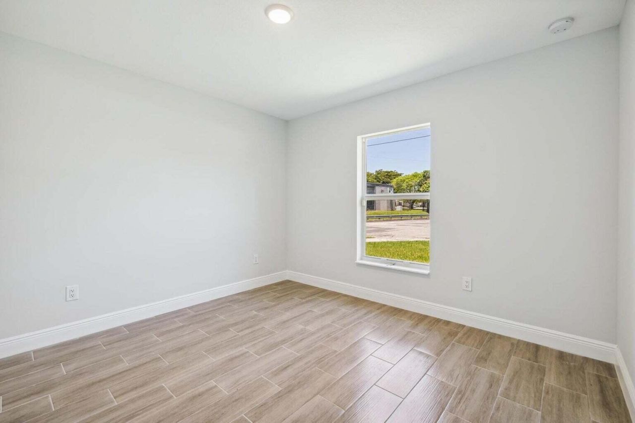 1132 11th Street, West Palm Beach, FL 33401 Photo