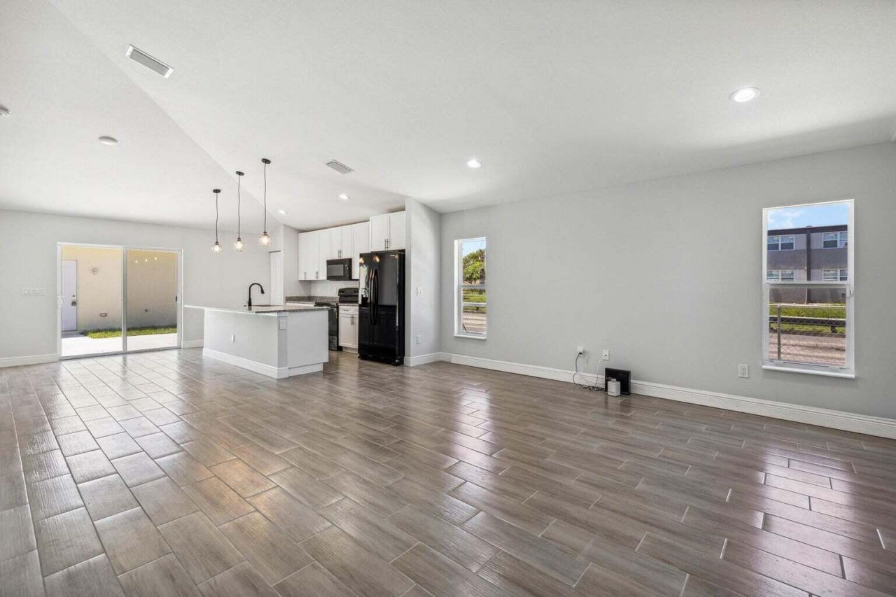 1132 11th Street, West Palm Beach, FL 33401 Photo