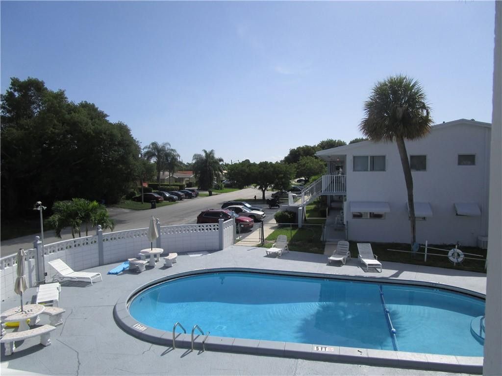 2000 NE 51st Court, Unit 201, Fort Lauderdale, FL 33308 Photo