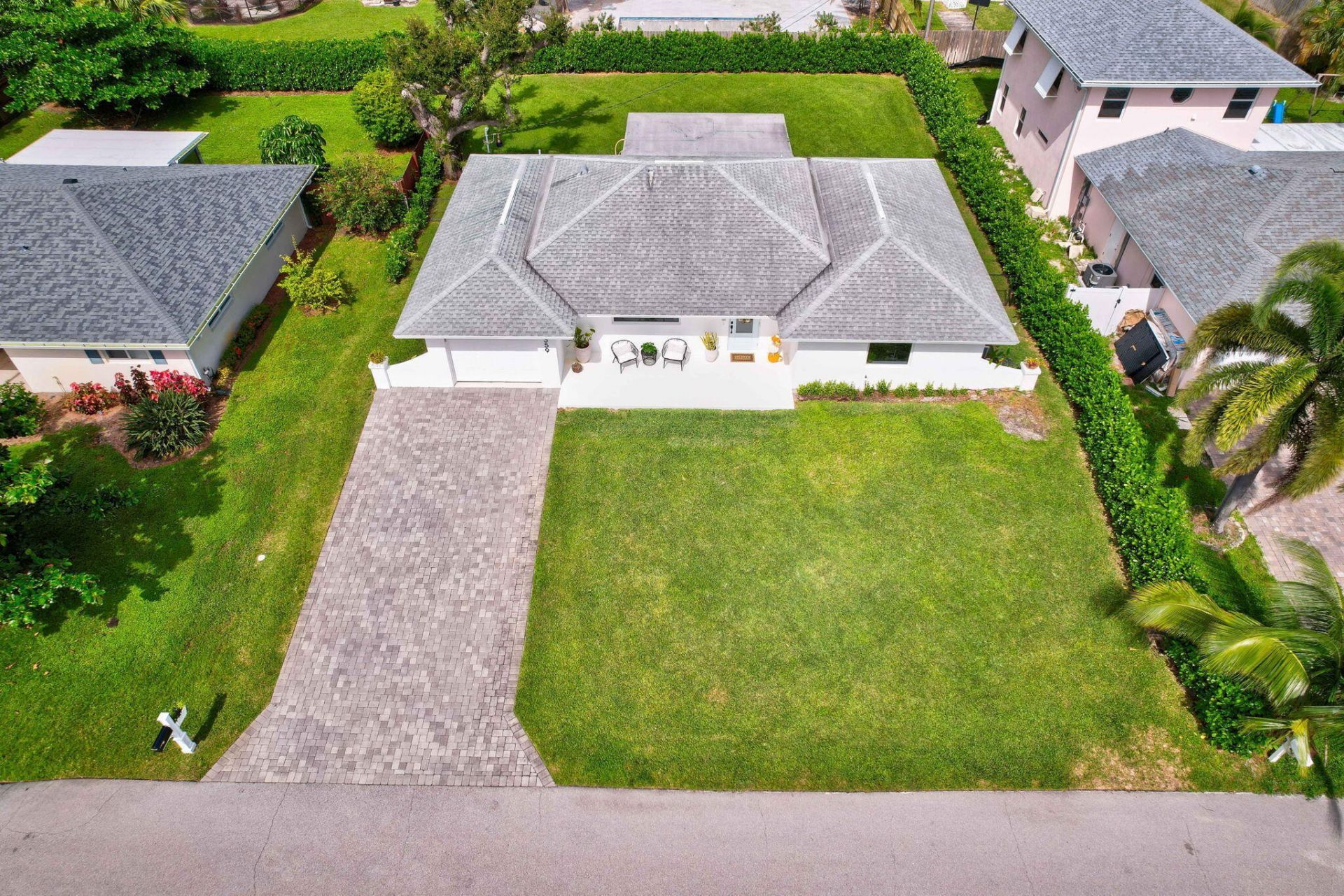 359 Beacon Street, Tequesta, FL 33469 Photo