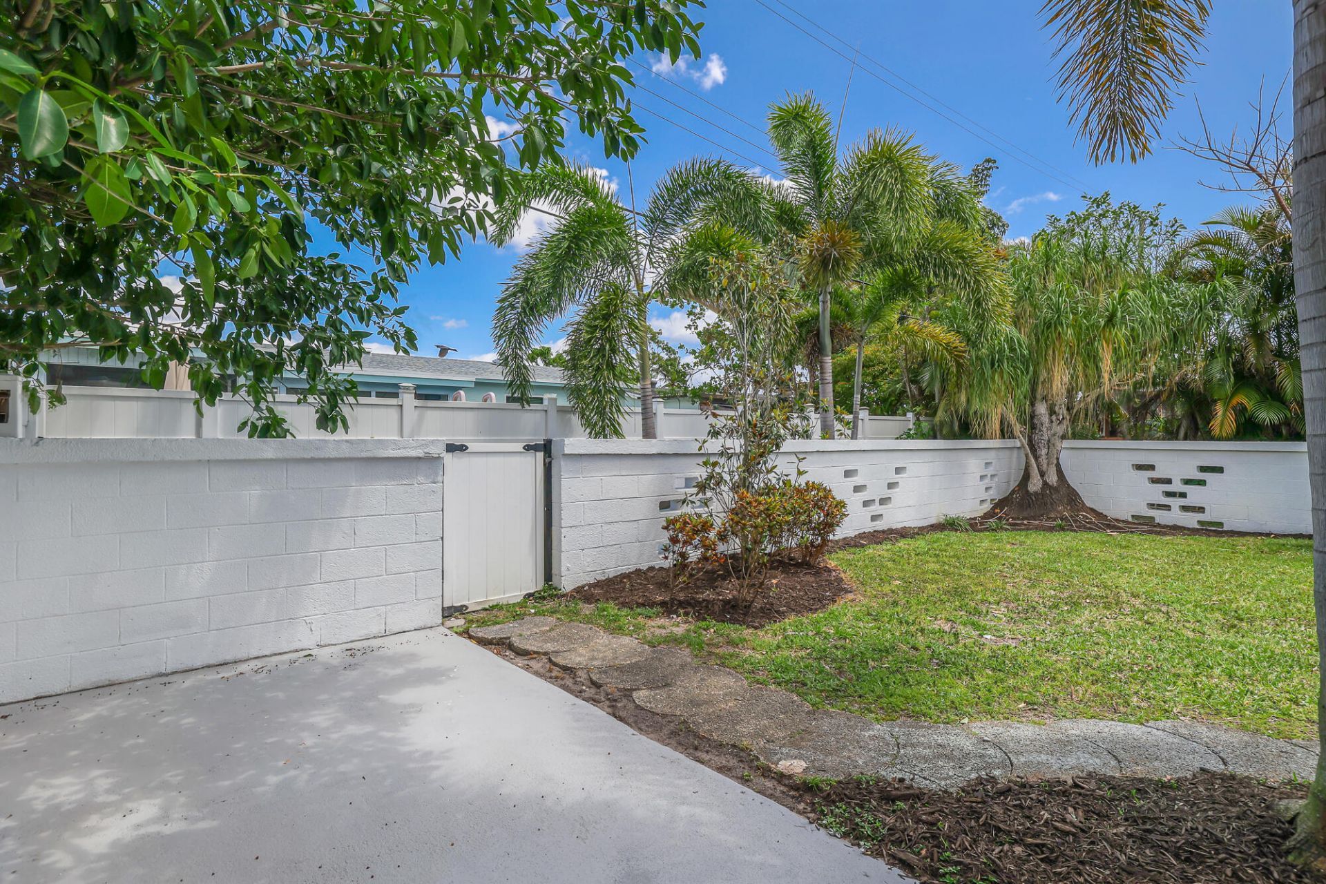 101 NE 57th Court, Fort Lauderdale, FL 33334 Photo