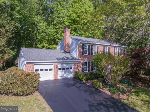 7706 LAKELOFT COURT, FAIRFAX STATION, VA 22039