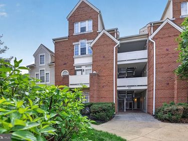 6864 BRINDLE HEATH WAY, Unit 203, ALEXANDRIA, VA 22315