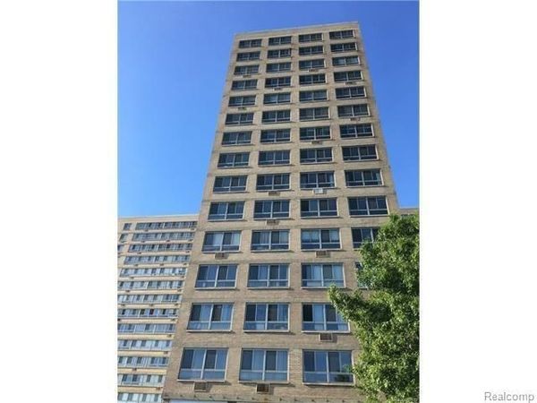 8900 E Jefferson Avenue, Unit 528, Detroit, MI 48214