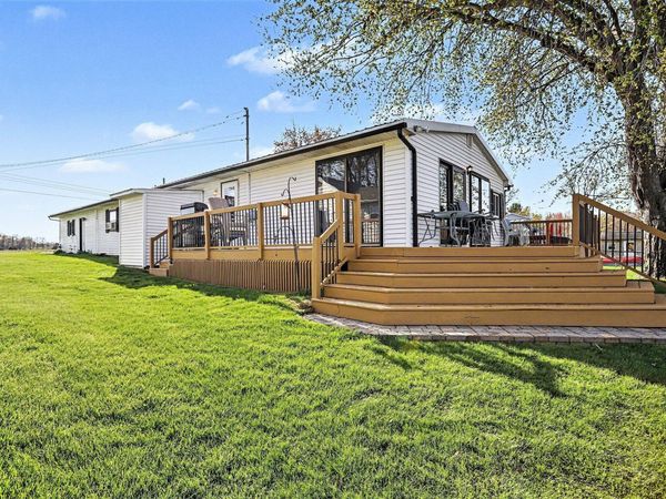 60654 Shoreline Drive, Burr Oak, MI 49030