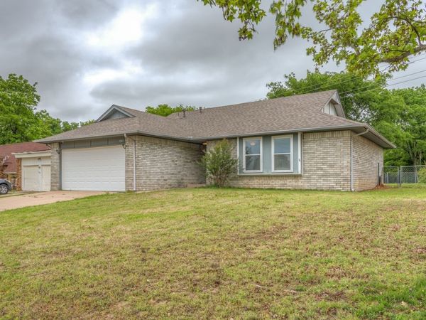 14811 E 32nd Street , Tulsa, OK 74134