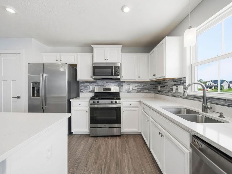 520 Buchloe Drive , Marysville, OH 43040 Photo 13