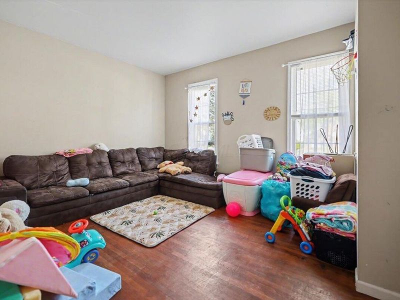 273 Buckingham Street , Newark, OH 43055 Photo 4