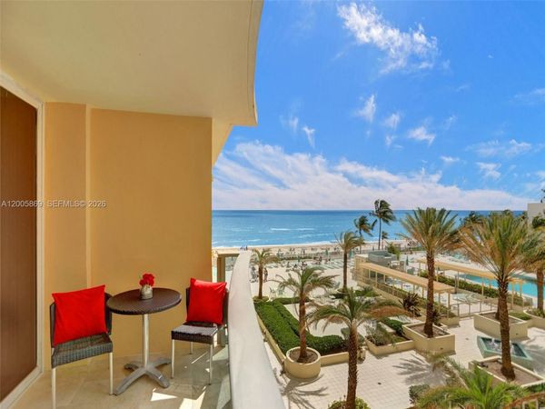 Unit 415, Hollywood, FL 33019