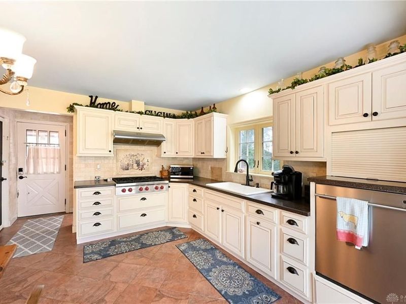 11146 Milton Carlisle Road, Bethel Township, OH 45344 Photo 13