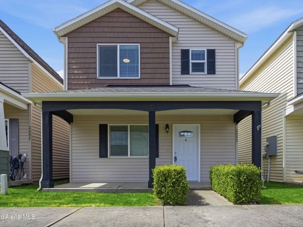 2063 N Cruze St, Post Falls, ID 83854