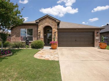 12109 Castleford Way, Fort Worth, TX 76036