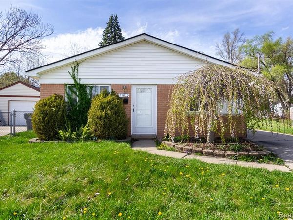 27050 Debra Court , Taylor, MI 48180