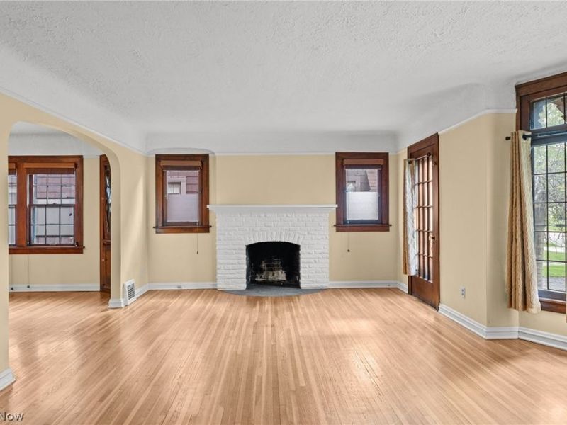 18427 Winslow Road, Shaker Heights, OH 44122 Photo 5