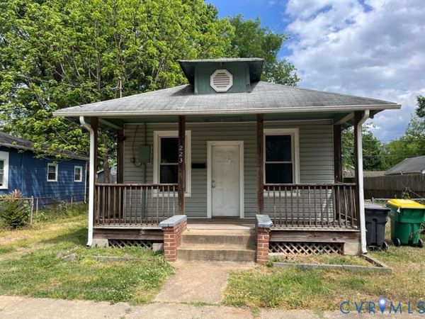 223 S 11th Avenue , Hopewell, VA 23860