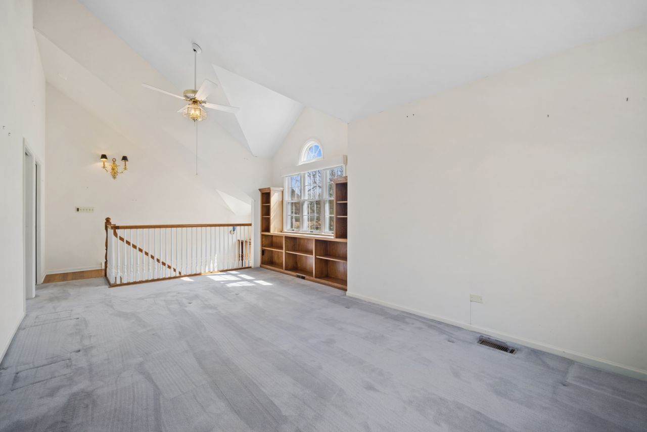 Kenilworth, IL 60043