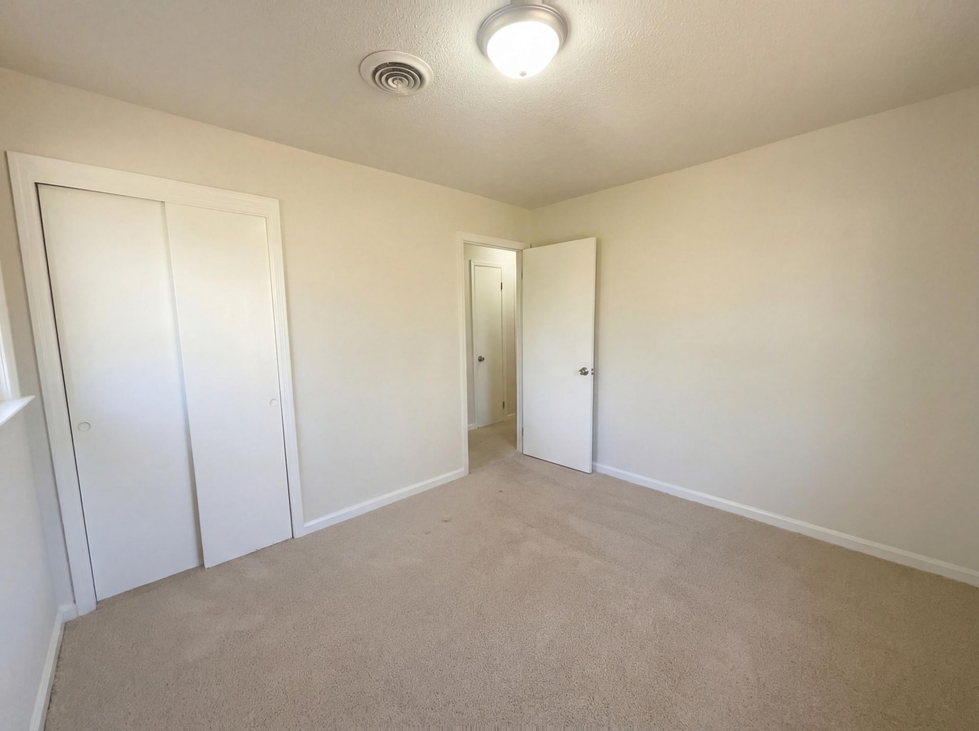 3 Tommy Circle Photo 15