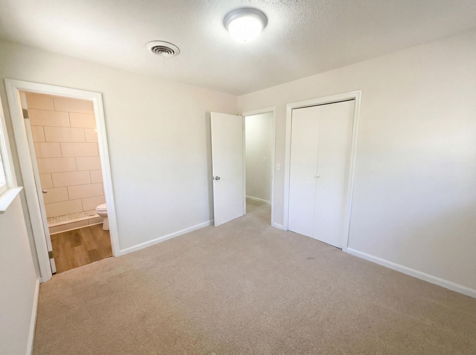 3 Tommy Circle Photo 6