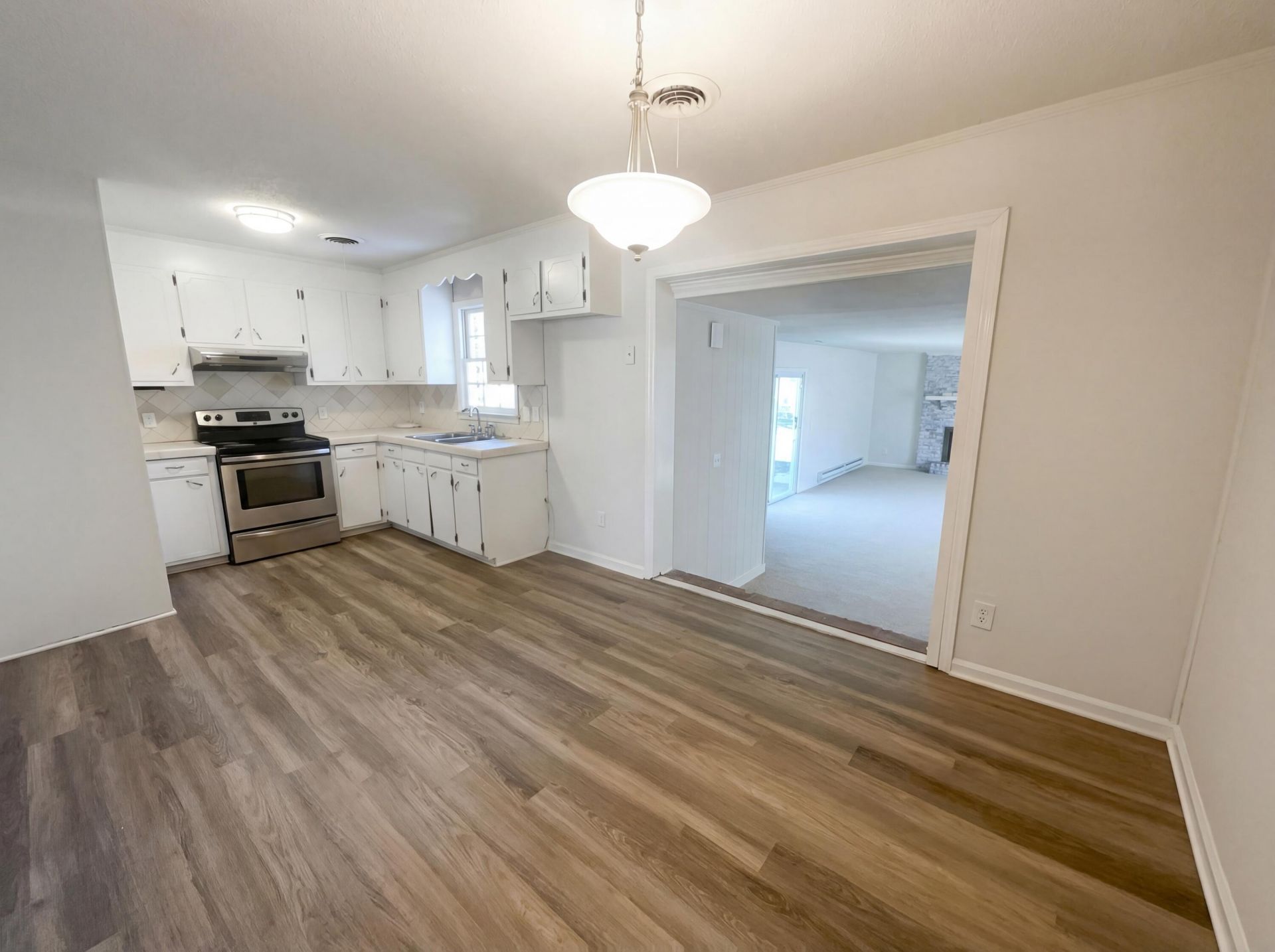 3 Tommy Circle Photo 8