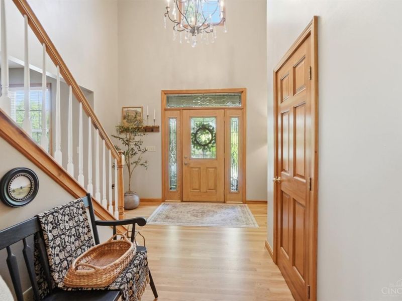 359 Hallmark Court, Fairfield, OH 45014 Photo 5