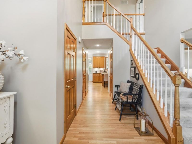 359 Hallmark Court, Fairfield, OH 45014 Photo 8