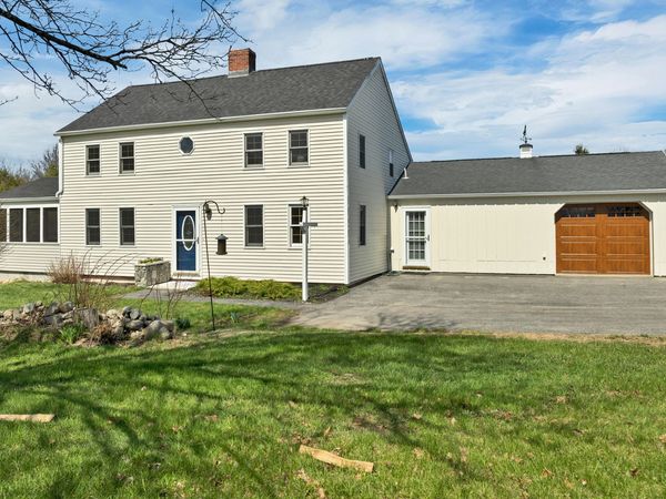 12 Hummingbird Lane, Standish, ME 04085